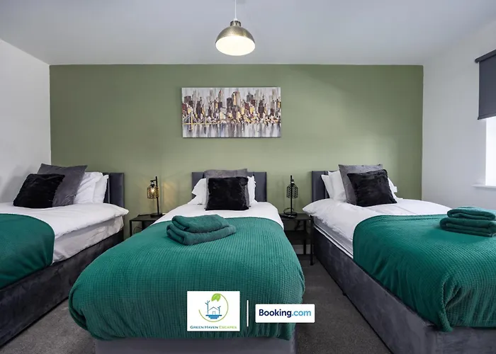 Cosy Retreat By Haven Escapes Short Lets & Serviced Seacroft With Free Off-street Parking & Pet-friendly