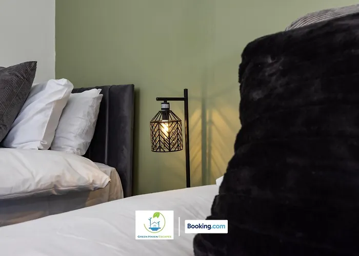 Cosy Retreat By Haven Escapes Short Lets & Serviced Seacroft With Free Off-street Parking & Pet-friendly Apartamento