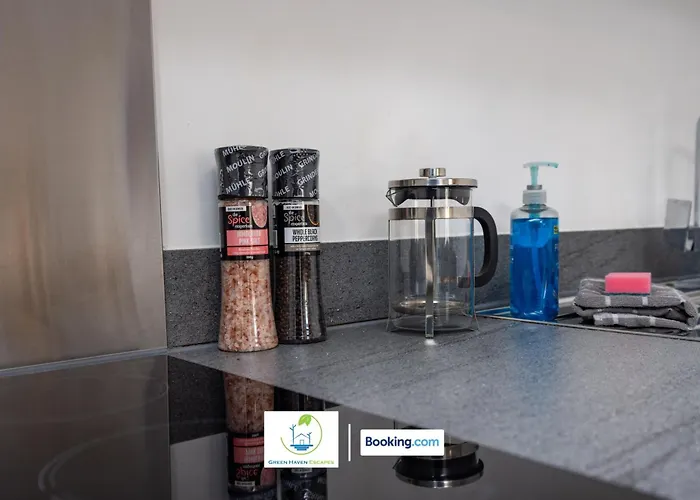 Apartamento Cosy Retreat By Haven Escapes Short Lets & Serviced Seacroft With Free Off-street Parking & Pet-friendly *