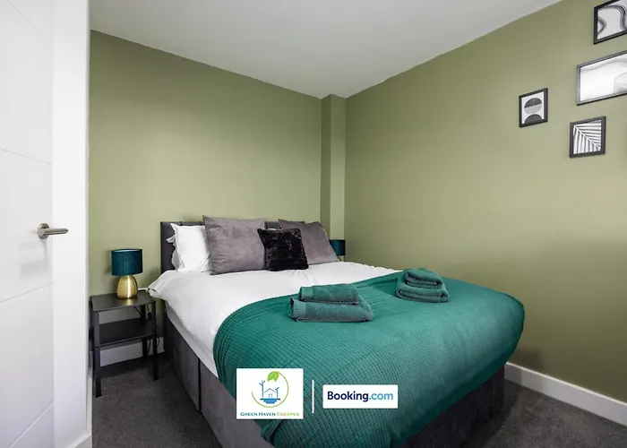 Cosy Retreat By Haven Escapes Short Lets & Serviced Seacroft With Free Off-street Parking & Pet-friendly