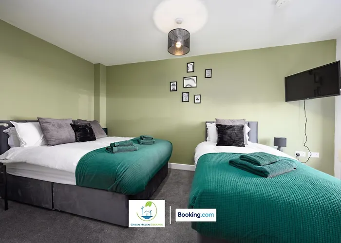 Cosy Retreat By Haven Escapes Short Lets & Serviced Seacroft With Free Off-street Parking & Pet-friendly דירה לידס